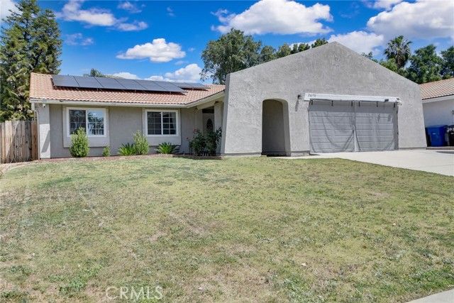 2673 Mercedes, Highland, CA 92346