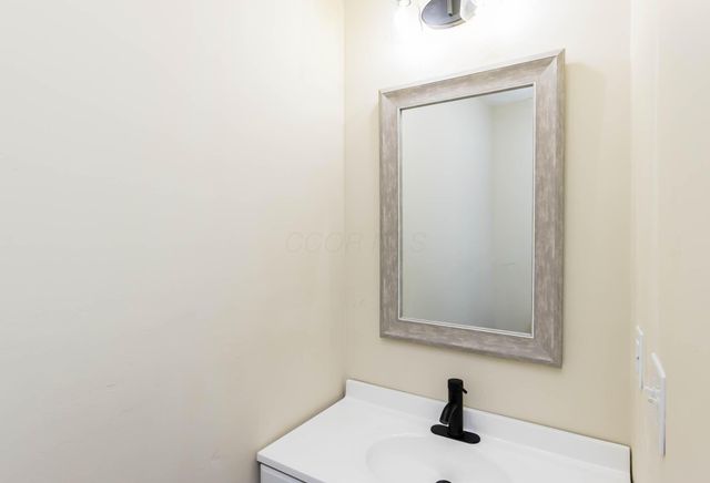482 Jenkins Avenue, Columbus, OH 43207
