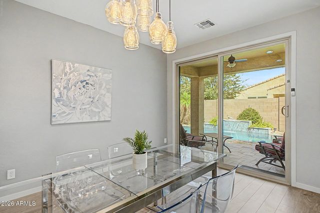 696 W GLEN CANYON Drive, San Tan Valley, AZ 85140