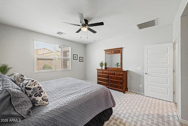 696 W GLEN CANYON Drive, San Tan Valley, AZ 85140