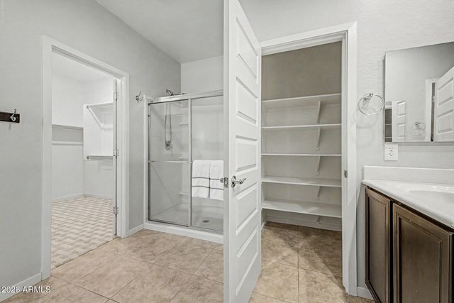 696 W GLEN CANYON Drive, San Tan Valley, AZ 85140