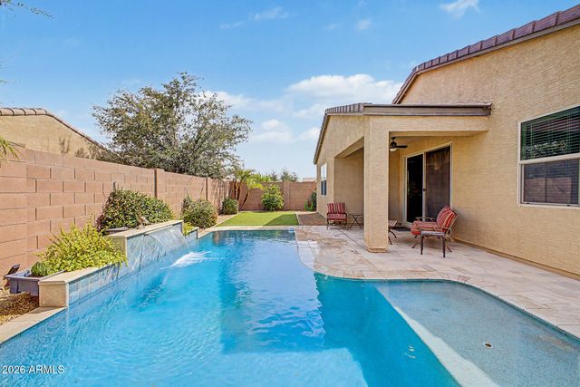 696 W GLEN CANYON Drive, San Tan Valley, AZ 85140