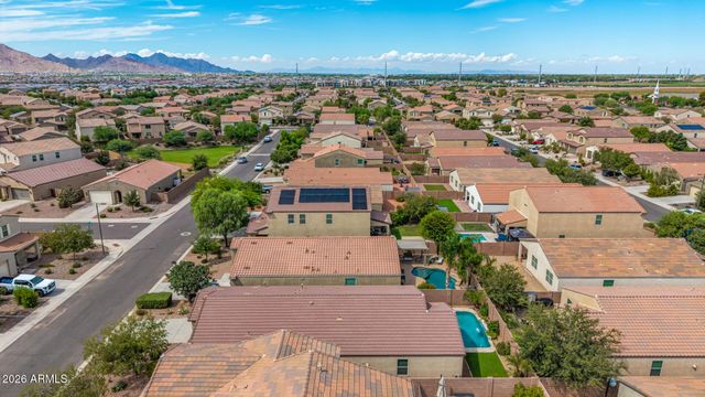 696 W GLEN CANYON Drive, San Tan Valley, AZ 85140
