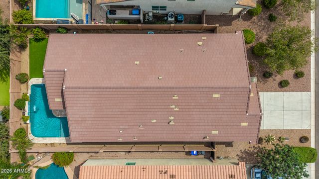 696 W GLEN CANYON Drive, San Tan Valley, AZ 85140