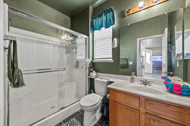 9820 Spring View Way, Elk Grove, CA 95757