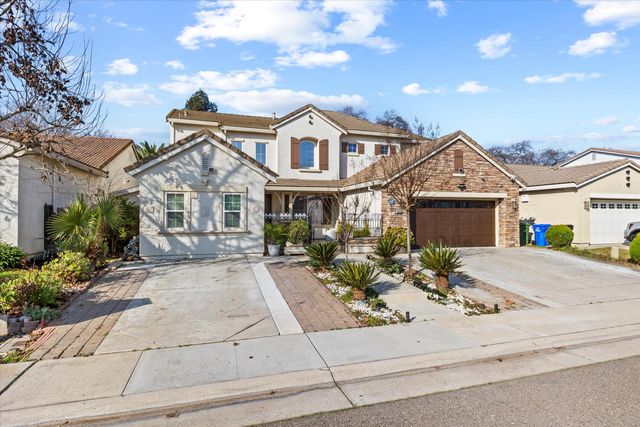 9820 Spring View Way, Elk Grove, CA 95757