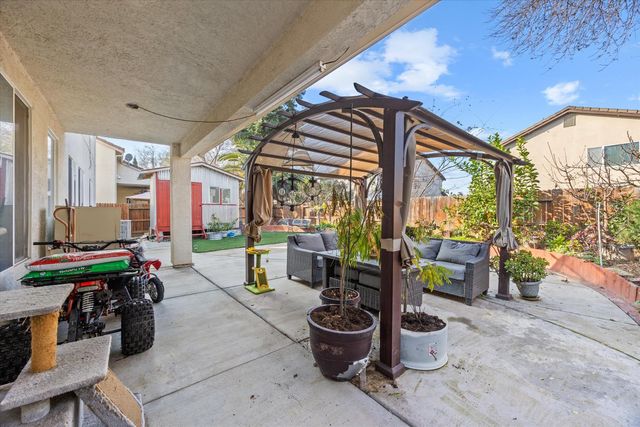 9820 Spring View Way, Elk Grove, CA 95757