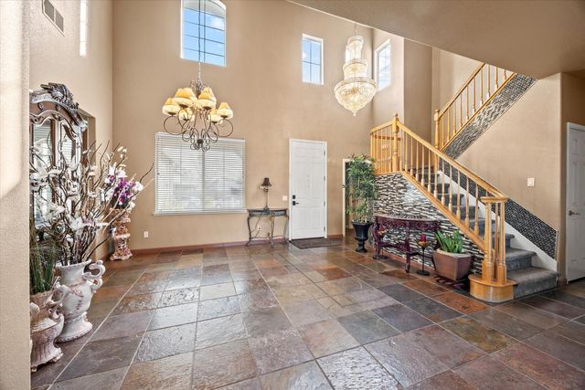 9820 Spring View Way, Elk Grove, CA 95757