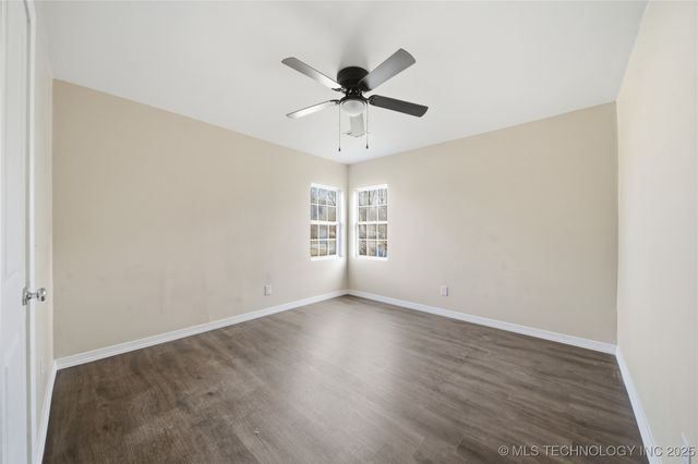 5340 W 11th Street, Tulsa, OK 74127