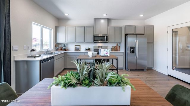 7548 Editor Drive, Reno, NV 89506
