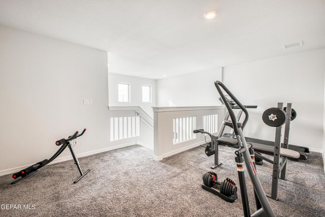 7345 EAGLE VISTA Drive, El Paso, TX 79911