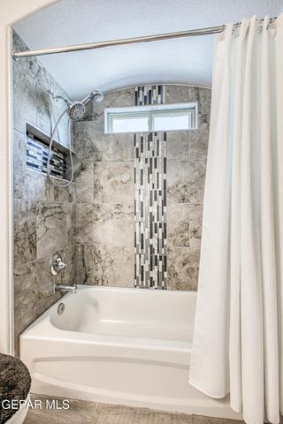 7345 EAGLE VISTA Drive, El Paso, TX 79911