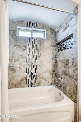 7345 EAGLE VISTA Drive, El Paso, TX 79911