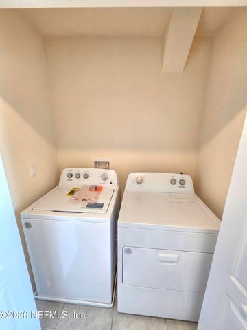 3972 VILLAGE VIEW Lane, Orange Park, FL 32065