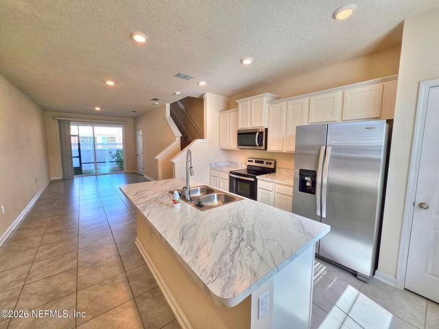 3972 VILLAGE VIEW Lane, Orange Park, FL 32065