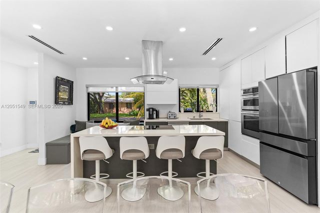 7831 SW 54th Court, Miami, FL 33143