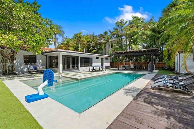 7831 SW 54th Court, Miami, FL 33143