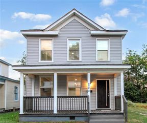 220 North ST, Suffolk, VA 23434