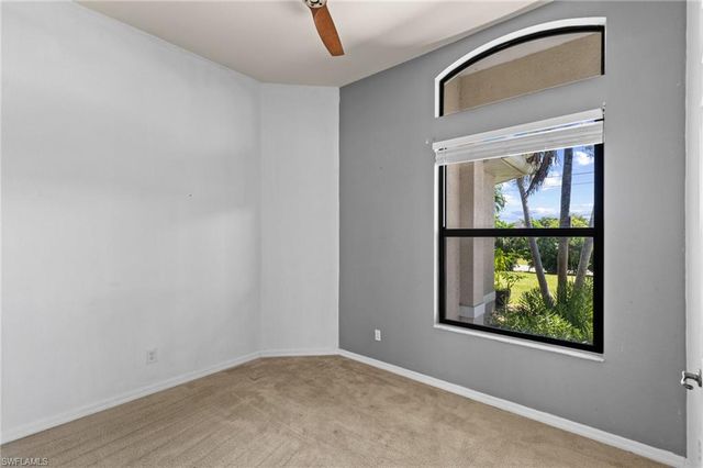 1012 NW 33rd PL, Cape Coral, FL 33993