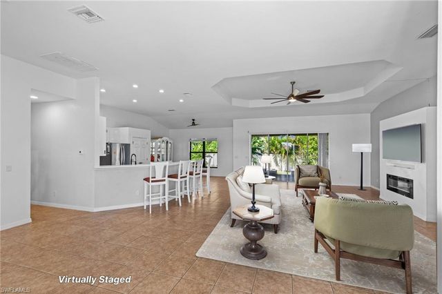 1012 NW 33rd PL, Cape Coral, FL 33993