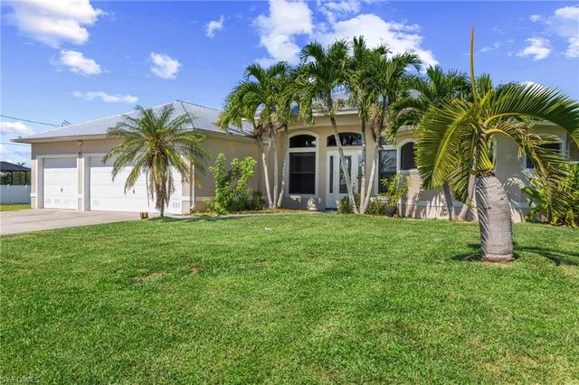1012 NW 33rd PL, Cape Coral, FL 33993
