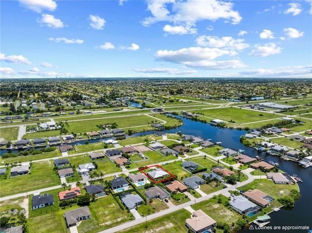 1012 NW 33rd PL, Cape Coral, FL 33993