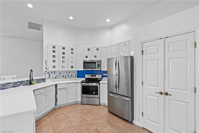 1012 NW 33rd PL, Cape Coral, FL 33993