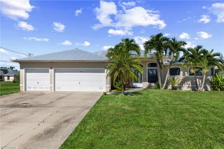 1012 NW 33rd PL, Cape Coral, FL 33993