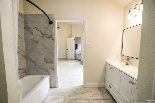 8533 Wood Arbor, San Antonio, TX 78251