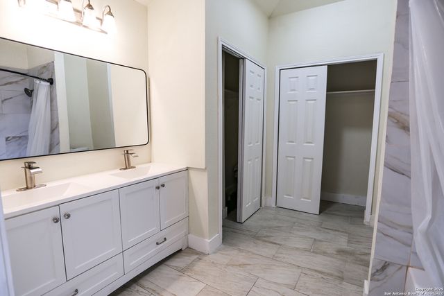 8533 Wood Arbor, San Antonio, TX 78251