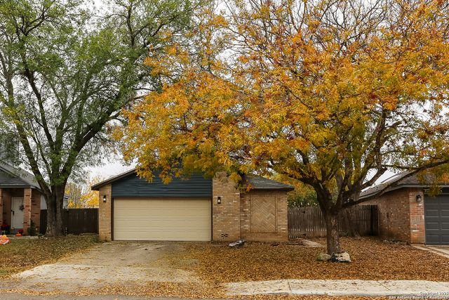 8533 Wood Arbor, San Antonio, TX 78251