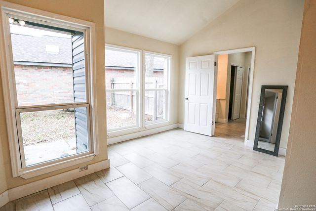 8533 Wood Arbor, San Antonio, TX 78251