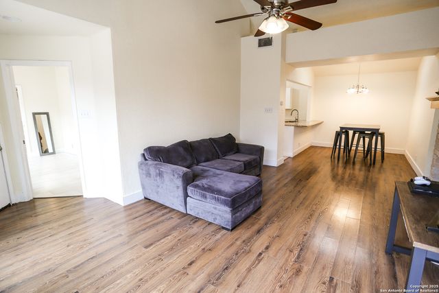 8533 Wood Arbor, San Antonio, TX 78251