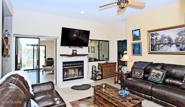 781 E Camino Corrida, Oro Valley, AZ 85704