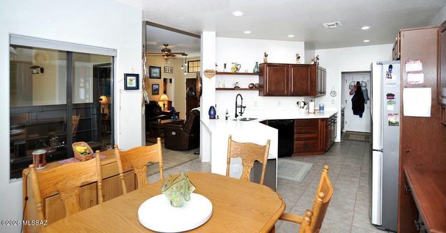 781 E Camino Corrida, Oro Valley, AZ 85704