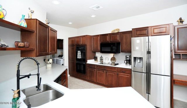 781 E Camino Corrida, Oro Valley, AZ 85704