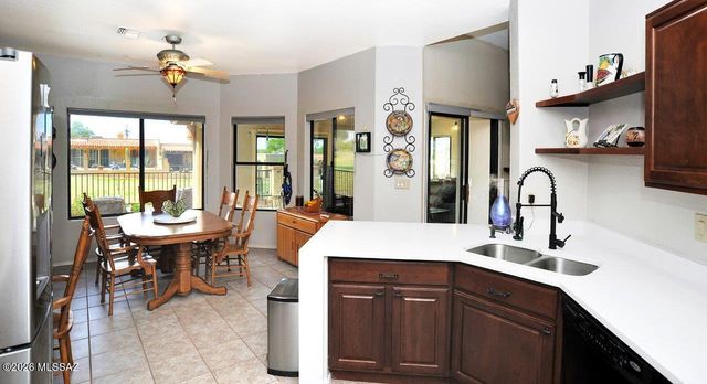 781 E Camino Corrida, Oro Valley, AZ 85704