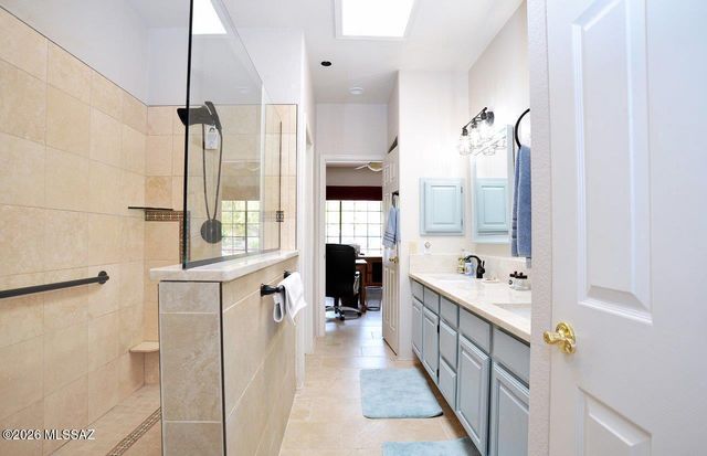 781 E Camino Corrida, Oro Valley, AZ 85704
