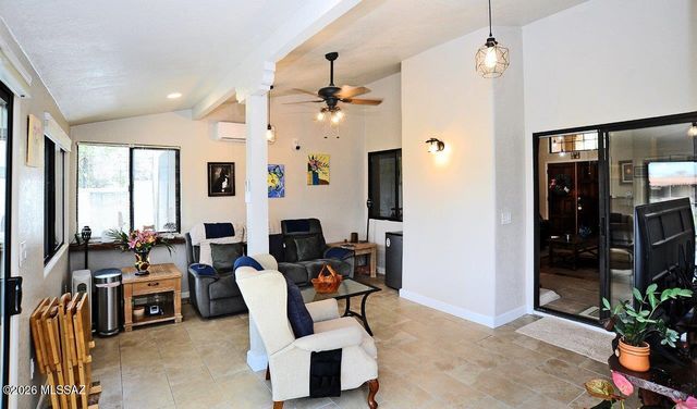 781 E Camino Corrida, Oro Valley, AZ 85704