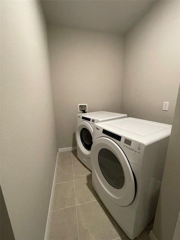 3158 FRESNO PLACE, Wesley Chapel, FL 33543