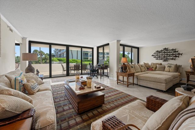 3440 S Ocean Boulevard 104 S, Palm Beach, FL 33480