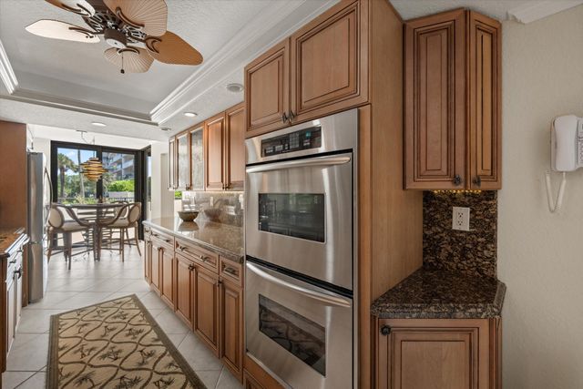 3440 S Ocean Boulevard 104 S, Palm Beach, FL 33480