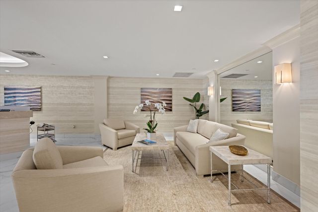3440 S Ocean Boulevard 104 S, Palm Beach, FL 33480