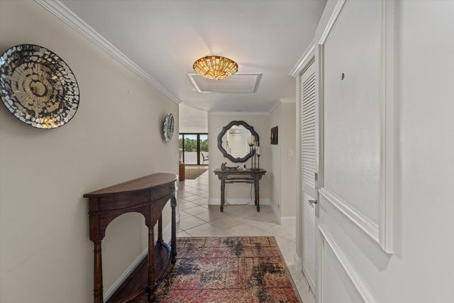3440 S Ocean Boulevard 104 S, Palm Beach, FL 33480