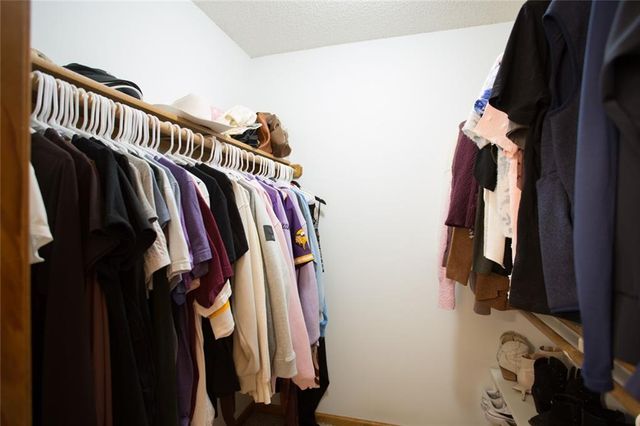 12553 S Alcan Circle, Olathe, KS 66062