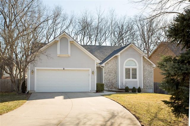 12553 S Alcan Circle, Olathe, KS 66062