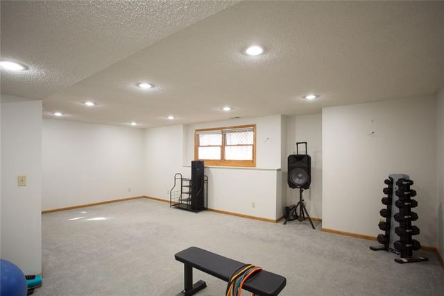 12553 S Alcan Circle, Olathe, KS 66062