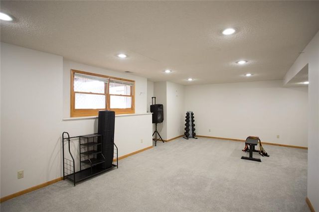 12553 S Alcan Circle, Olathe, KS 66062