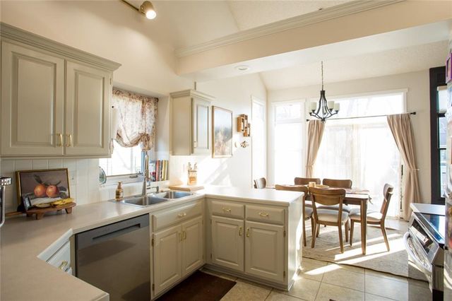 12553 S Alcan Circle, Olathe, KS 66062