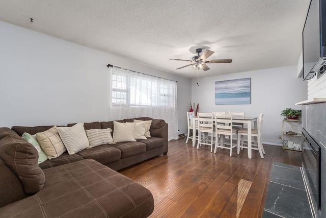 1909 W Anita Ave, Wichita, KS 67203